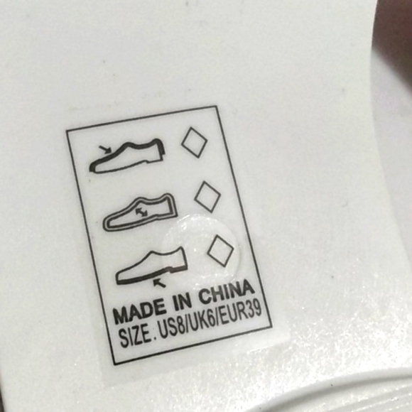 QUPID RAINBOW MULE SANDALS NWT SIZE 8 - Picture 5 of 6